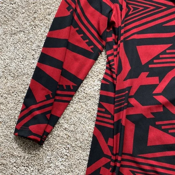 Red and black Karen Kane blouse - Picture 3 of 5